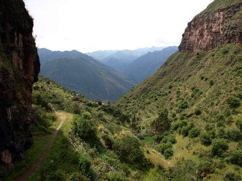trekking Huchuay-Qosqo